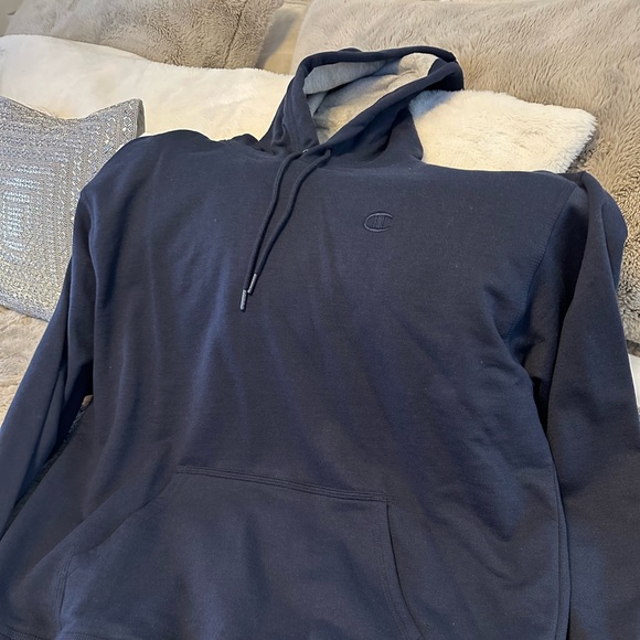 NWT CHAMPION THICK XL COTTON HOODIE (NAVY BLUE W/NAVY BLUE LOGO RARE) - Picture 3 of 6